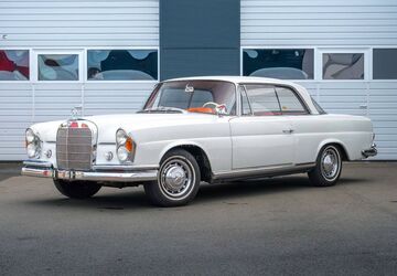 Mercedes-Benz 220 90.254 km 56.800 &euro; Steinhagen 33803