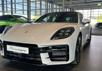 Porsche Panamera 4.500 km 159.900 &euro; Bielefeld 33719