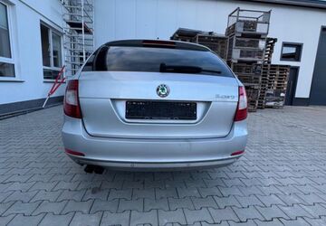 Skoda Superb 223.500 km 5.800 &euro; Leopoldshöhe 33818