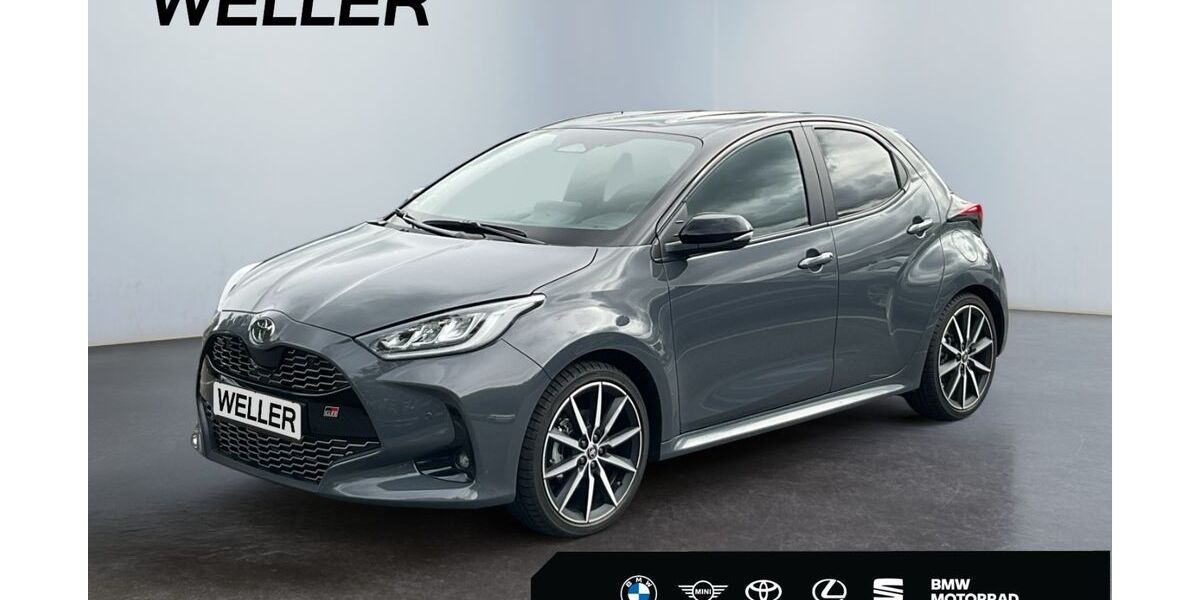 Toyota Yaris 4.400 km 27.880 &euro; Gütersloh 33330