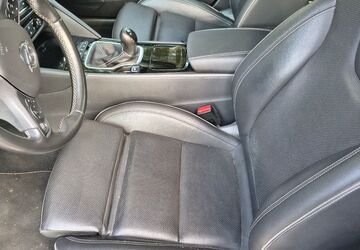 Opel Insignia 74.000 km 13.500 &euro; Bielefeld 33689