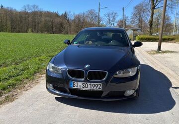 BMW 320 117.000 km 12.950 &euro; Bielefeld 33615