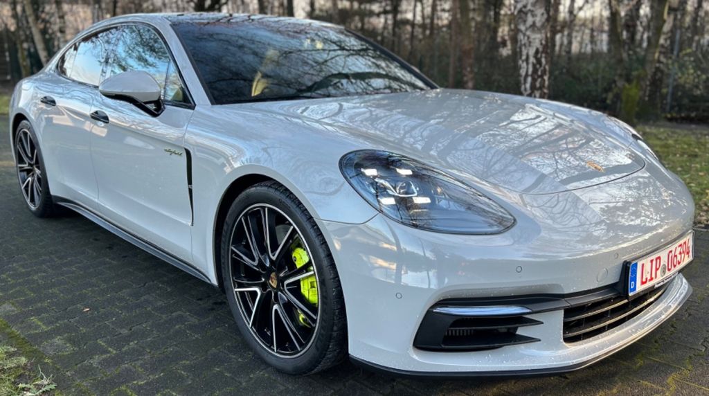 Porsche Panamera 82.500 km 59.900 &euro; Oerlinghausen 33813