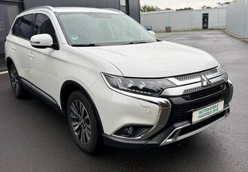 Mitsubishi Outlander 106.000 km 17.000 &euro; Schloß Holte-Stukenbrock 33758