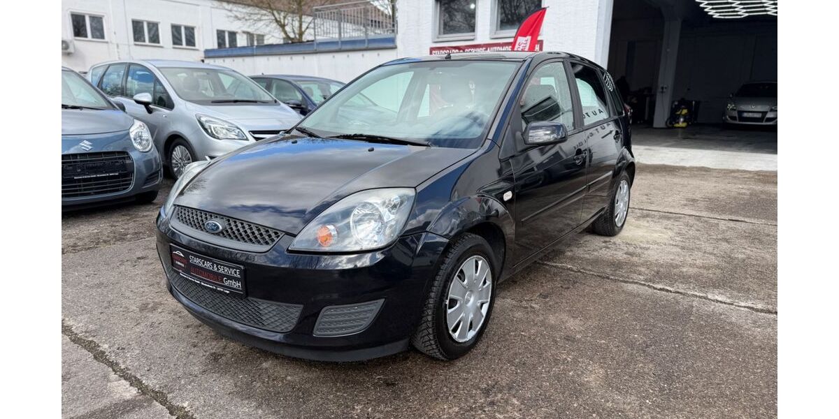 Ford Fiesta 103.000 km 3.450 &euro; Lage 32791