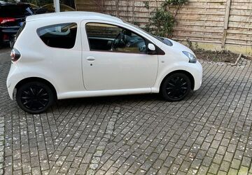 Toyota Aygo (X) 138.000 km 4.490 &euro; Bielefeld 33729
