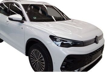 VW Tiguan 5.816 km 48.760 &euro; Bielefeld 33689