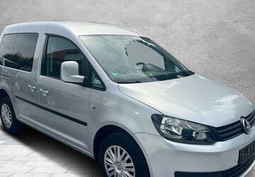 VW Caddy 141.000 km 8.499 &euro; Detmold 32758