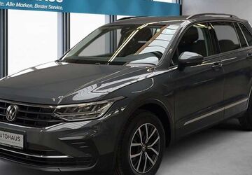 VW Tiguan 64.967 km 26.980 &euro; Bad Salzuflen 32105