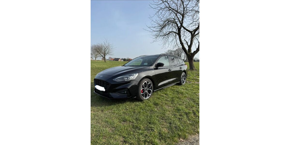 Ford Focus 76.000 km 20.100 &euro; Löhne 32584