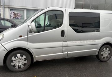 Opel Vivaro 312.000 km 3.999 &euro; Rheda-Wiedenbrück 33378