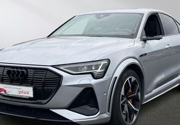 Audi e-tron 53.843 km 43.999 &euro; Bielefeld 33609