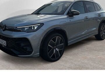 VW Tiguan 9.679 km 54.330 &euro; Detmold 32756