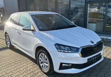 Skoda Fabia 5.383 km 20.680 &euro; Schloß Holte-Stukenbrock 33758