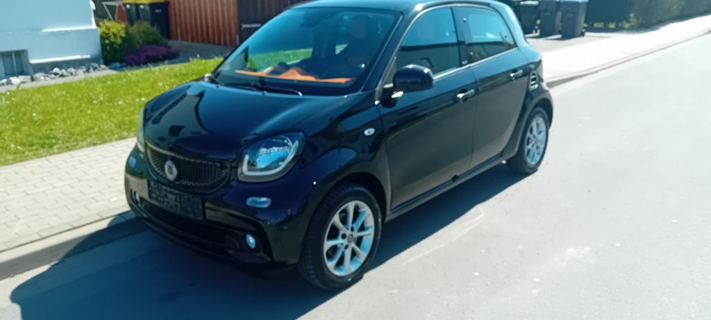 Smart ForFour 83.000 km 6.799 &euro; Lage 32791