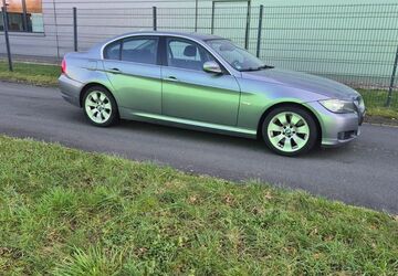 BMW 330 172.500 km 8.700 &euro; Lage 32791