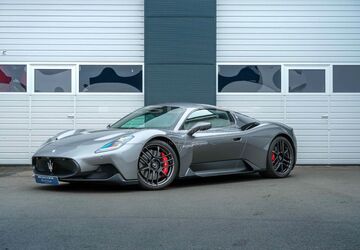 Maserati MC20 2.600 km 203.500 &euro; Steinhagen 33803