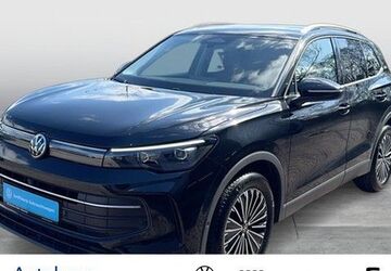 VW Tiguan 27.300 km 33.880 &euro; Bünde 32257