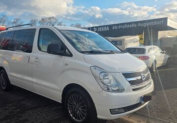 Hyundai H-1 Starex 152.000 km 13.999 &euro; Augustdorf 32832