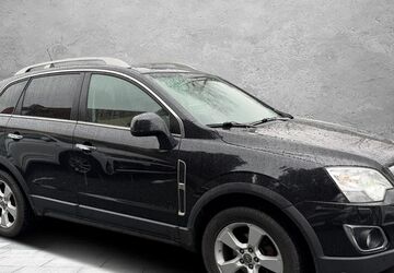 Opel Antara 129.000 km 7.999 &euro; Detmold 32758