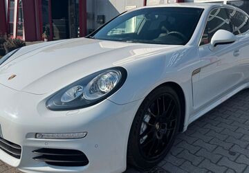Porsche Panamera 84.347 km 38.900 &euro; Bielefeld 33719