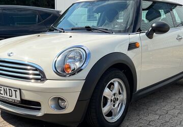 Mini ONE 135.007 km 5.690 &euro; Steinhagen 33803