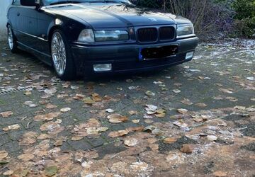 BMW 318 198.000 km 7.650 &euro; Gütersloh 33334