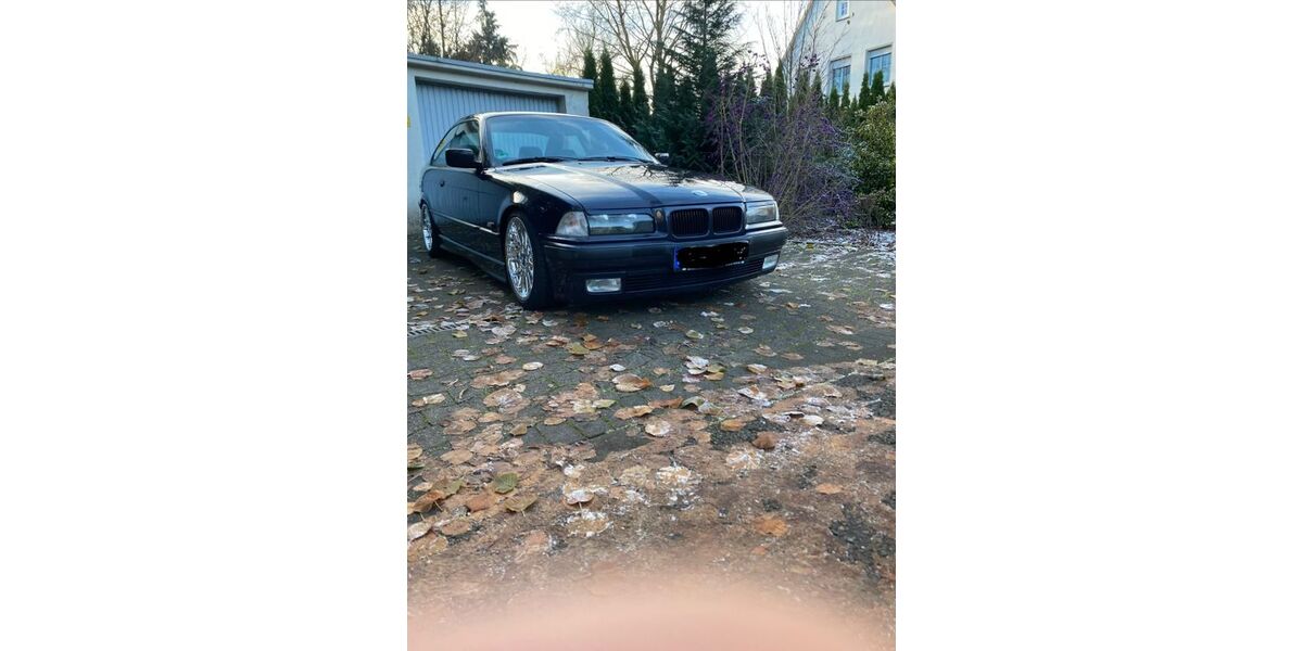 BMW 318 198.000 km 7.650 &euro; Gütersloh 33334