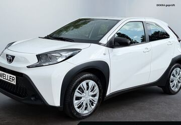 Toyota Aygo (X) 15.676 km 15.880 &euro; Bielefeld 33609