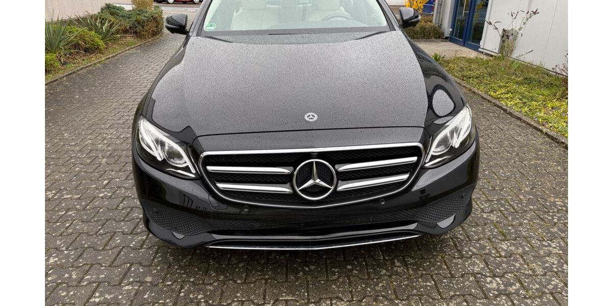 Mercedes-Benz E 200 46.300 km 25.995 &euro; Bielefeld 33699