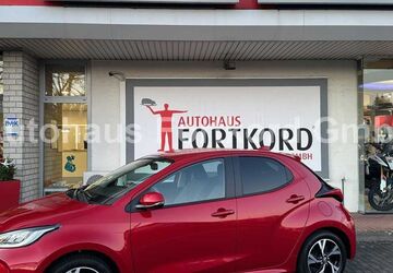 Toyota Yaris 7.980 km 23.890 &euro; Bielefeld 33689