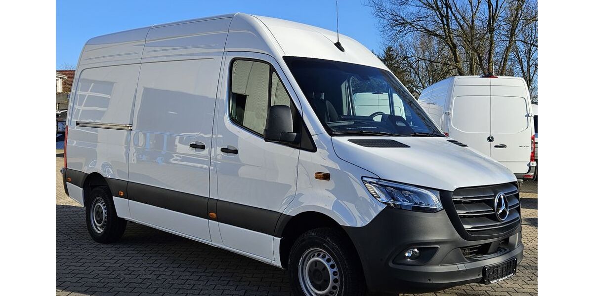 Mercedes-Benz Sprinter 26.193 km 47.005 &euro; Halle (Westf) 33790