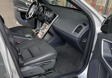 Volvo XC60 180.000 km 15.000 &euro; Herford 32049