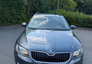 Skoda Octavia 162.000 km 8.700 &euro; Bielefeld 33615