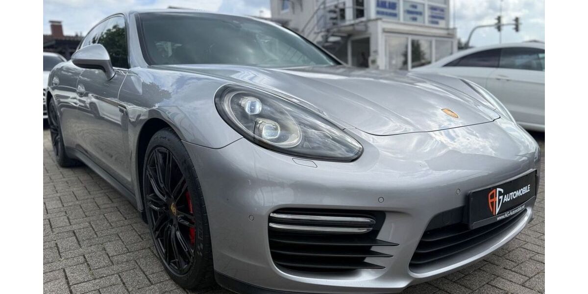 Porsche Panamera 151.200 km 39.999 &euro; Bielefeld 33659