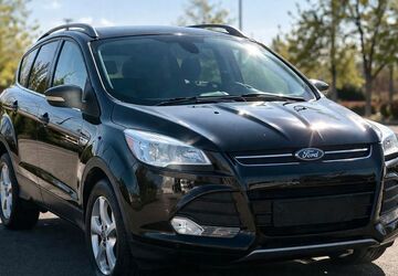 Ford Kuga 105.896 km 9.200 &euro; Melle 49324