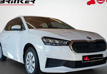 Skoda Fabia 64.480 km 11.660 &euro; Bielefeld 33649