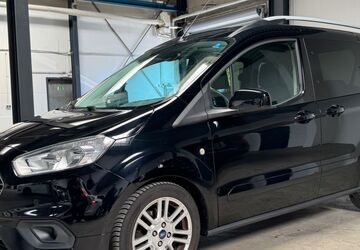 Ford Tourneo Courier 121.567 km 7.990 &euro; Bielefeld 33649