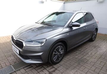 Skoda Fabia 33.386 km 14.990 &euro; Bad Oeynhausen 32545