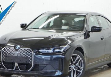 BMW i4 4.370 km 44.880 &euro; Melle 49324