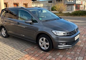 VW Touran 184.000 km 14.500 &euro; Versmold 33775