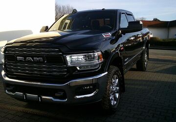 Dodge RAM 45.000 km 97.990 &euro; Löhne 32584