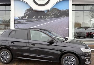 Skoda Fabia 9.304 km 22.491 &euro; Bad Oeynhausen 32549