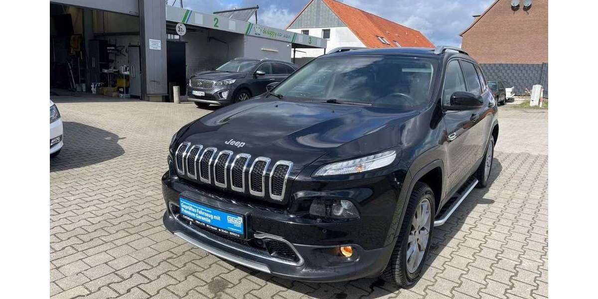 Jeep Cherokee 113.300 km 16.900 &euro; Hilter am Teutoburger Wald 49176