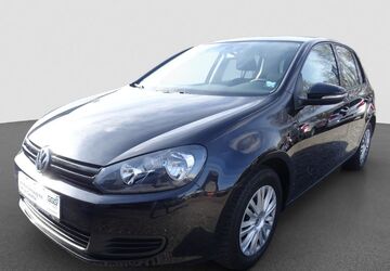 VW Golf 113.598 km 6.990 &euro; Löhne 32584