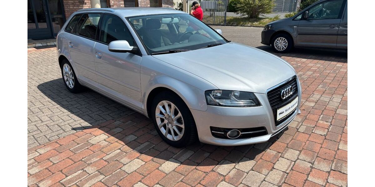 Audi A3 127.600 km 11.250 &euro; Versmold 33775