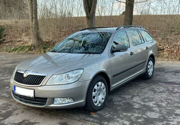 Skoda Octavia 125.000 km 6.300 &euro; Herford 32051