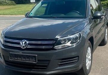 VW Tiguan 214.212 km 7.550 &euro; Bielefeld 33729