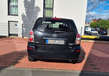 Toyota Corolla Verso 273.650 km 2.750 &euro; Bielefeld 33719