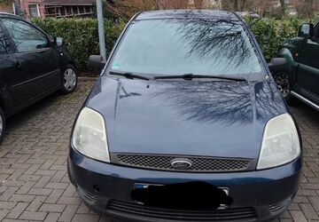 Ford Fiesta 278.000 km 800 &euro; Steinhagen 33803